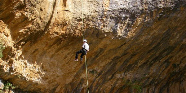 canyoning_sm_for_page