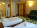 Room 1.0 Family room Tourmalet ski accommodation