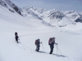 027-ski-touring-in-the-french-pyrenees