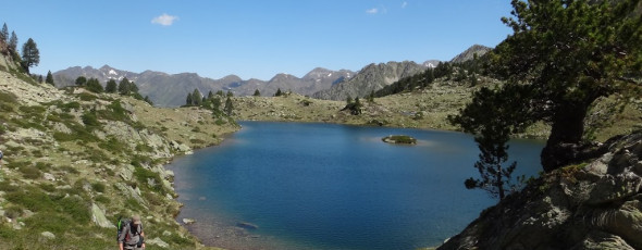 Neouvielle Lakes Trek