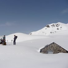 Ski-touring on the Plateaux d'Aoube