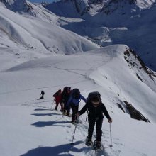 Snow shoeing on the Aoube plateaux 